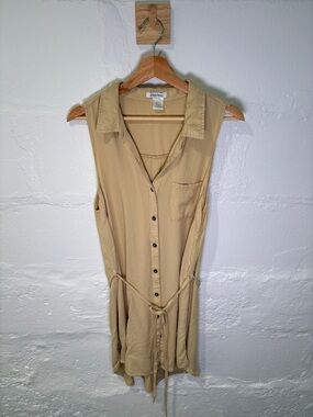 dizzy lizzy Sleeveless Tie-Waist Mini Dress in Beige